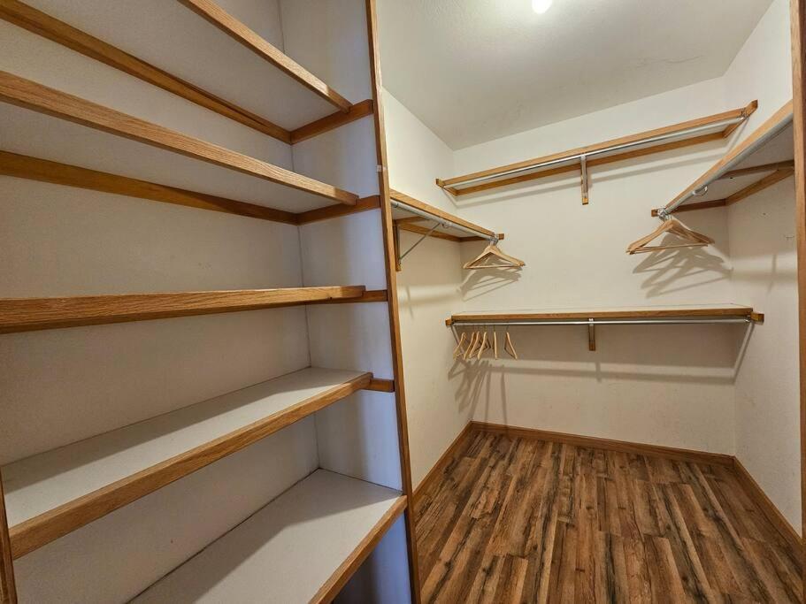 Private And Updated Breck Home With Hot Tub ブリッケンリッジ エクステリア 写真